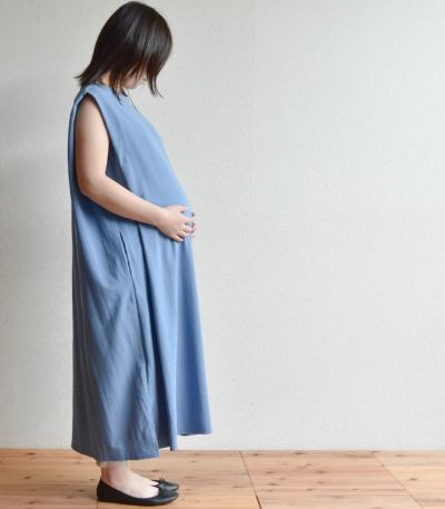 タックノースリーブワンピース 授乳服 マタニティ服 日本製【授乳服・マタニティウェア・授乳ブラ】